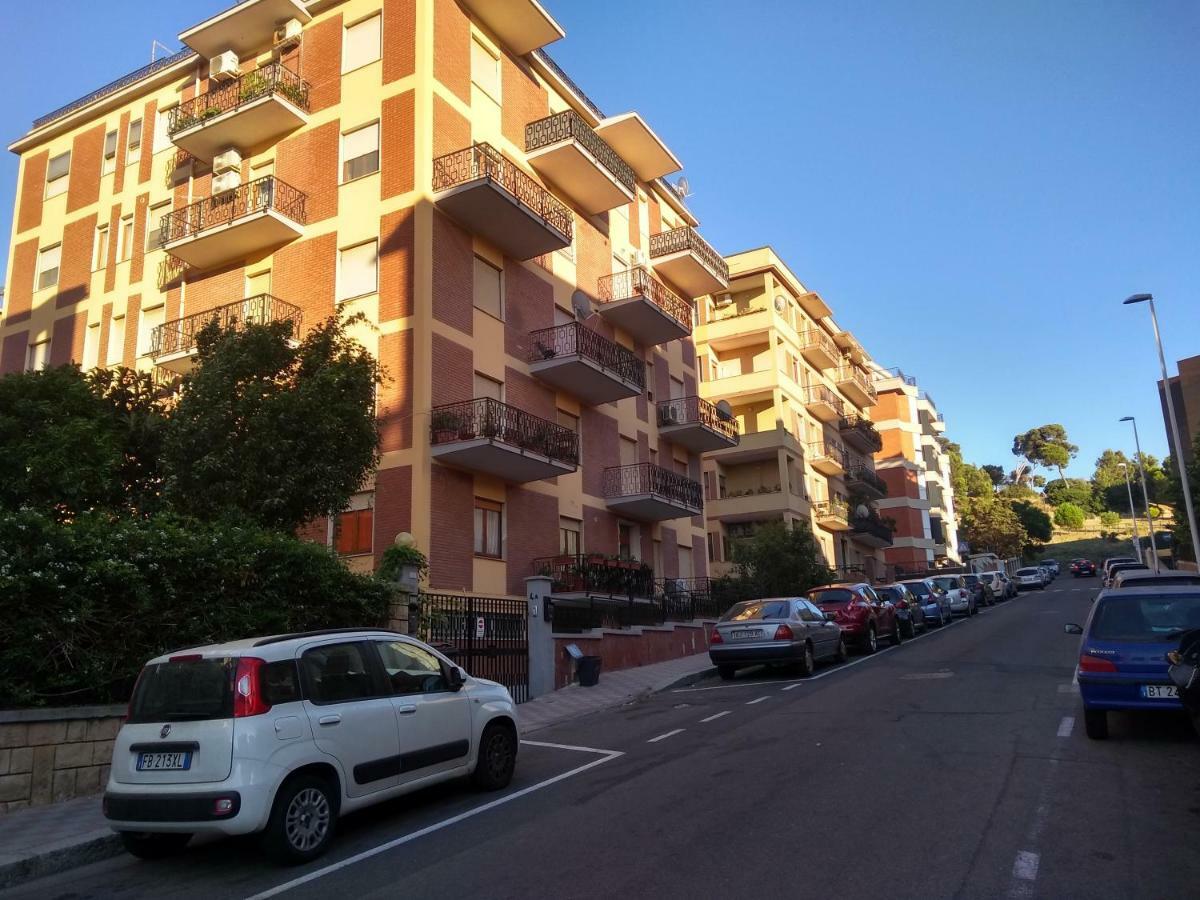 Castelvì Rooms Cagliari Buitenkant foto