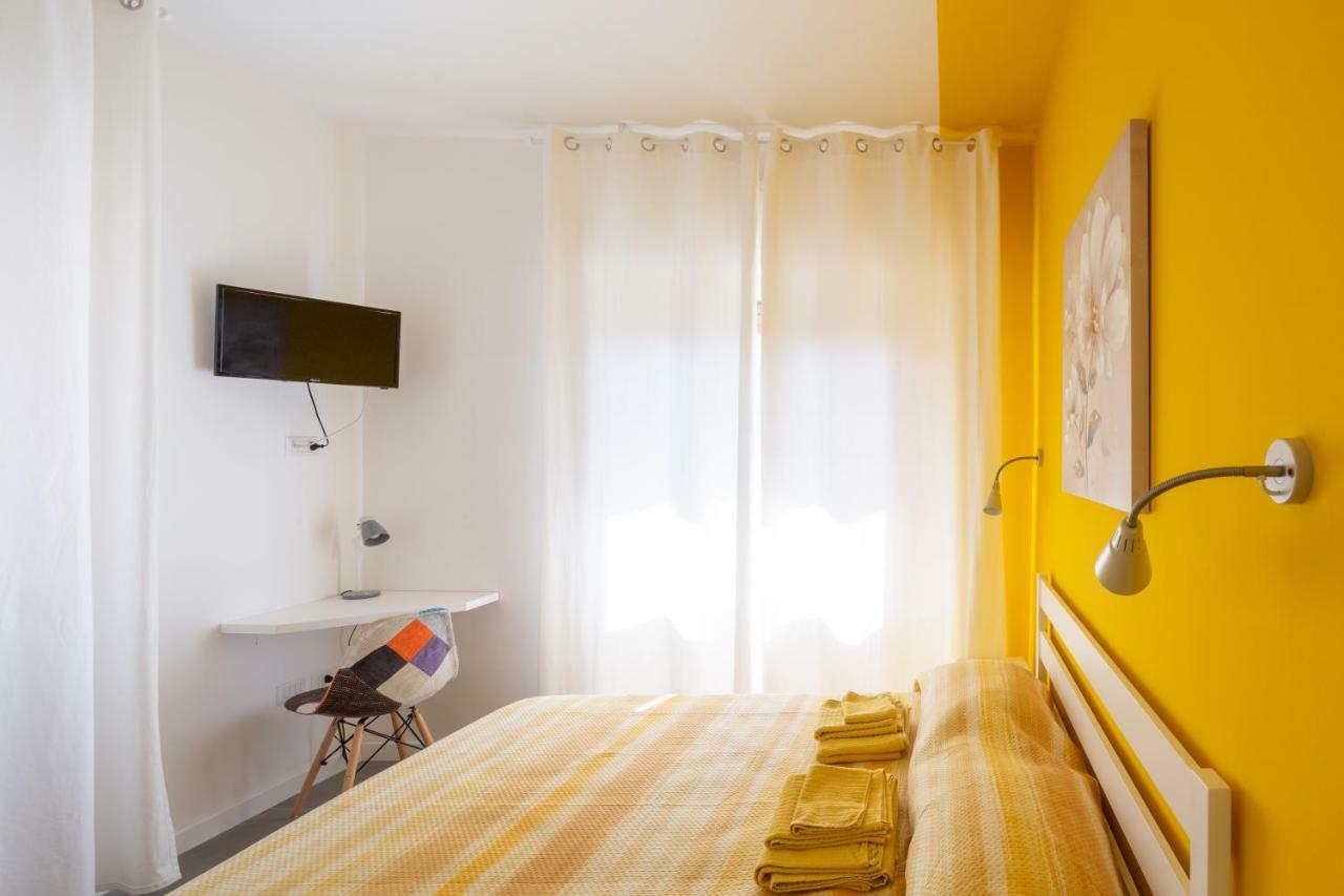 Castelvì Rooms Cagliari Buitenkant foto